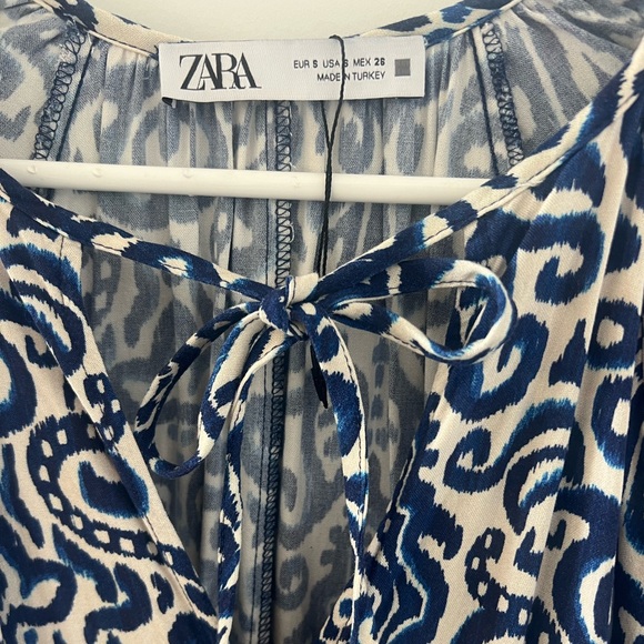Zara top, or mini dress. 😉 Blue and white. - Picture 2 of 4